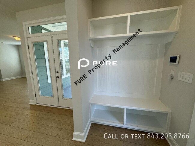 Building Photo - Beautiful 4 bed in Carnes Crossroads