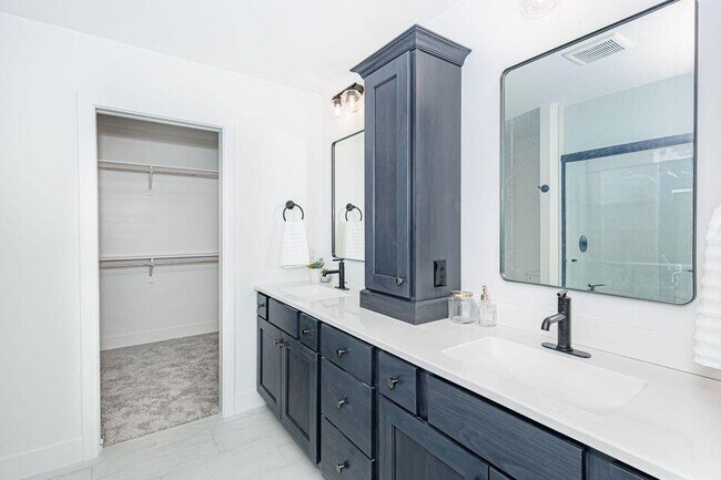 Building Photo - 4505 Chambers Bay Dr