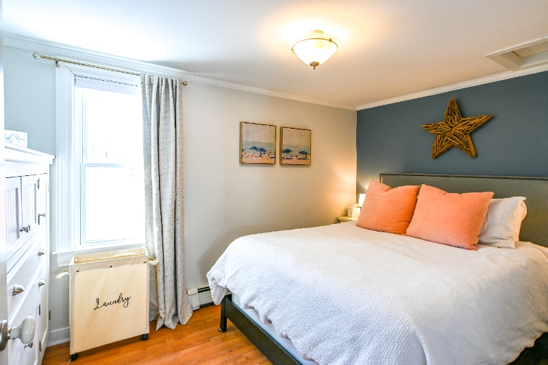 Building Photo - 8 Pine Tree Ave