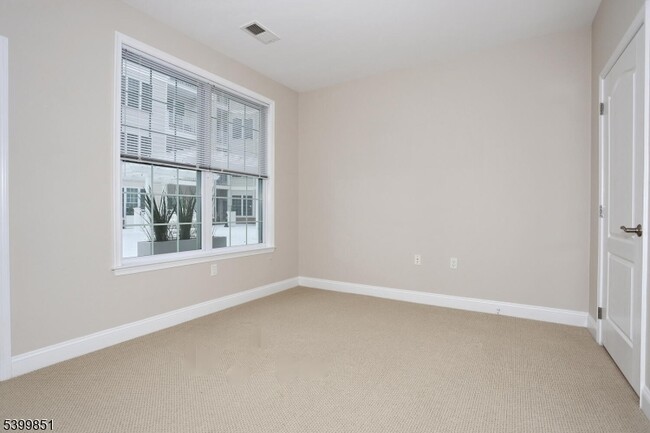 Building Photo - 6107 Brookhaven Court