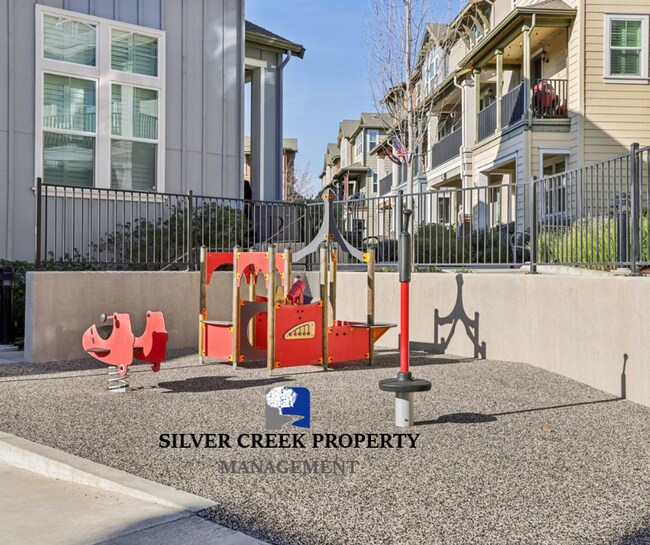 Building Photo - Beautiful Corner-Unit Townhome Near Downtown – 4 Bed | 3 baths