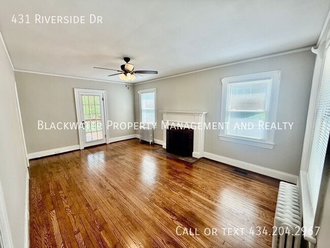 Building Photo - 431 Riverside Dr