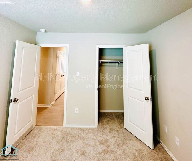 Building Photo - 9012 Sumners Wise