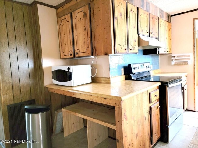 Building Photo - 7631 Timberwood Dr