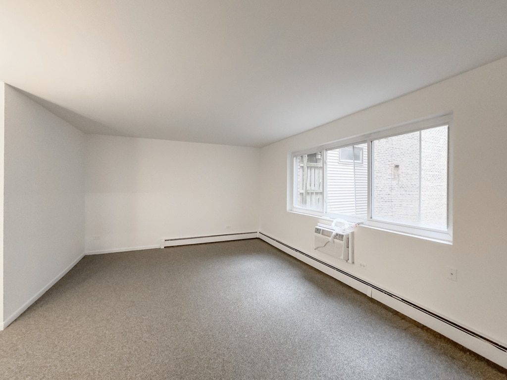 Building Photo - 520 Aldine