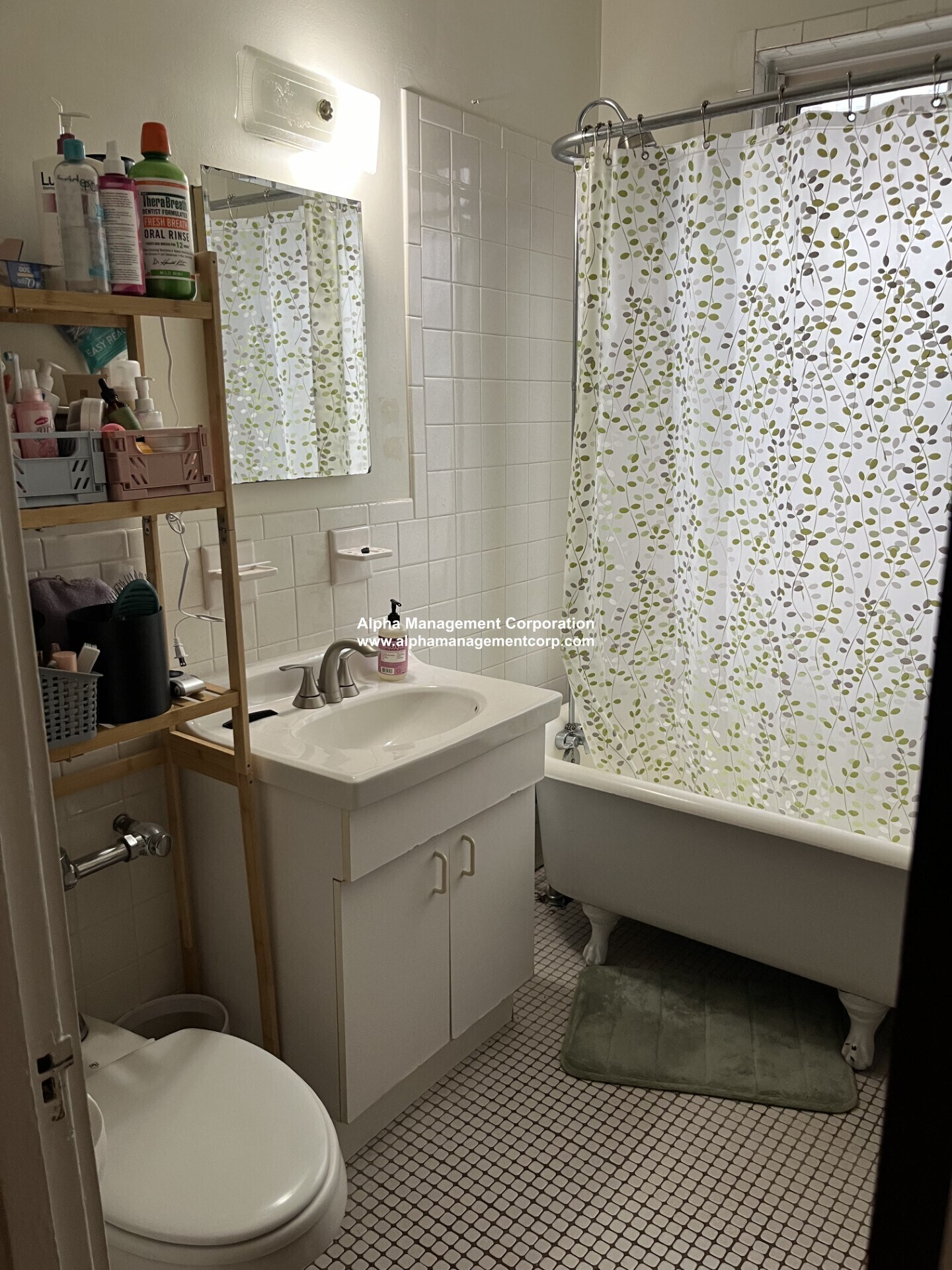 Building Photo - 155 Summer St