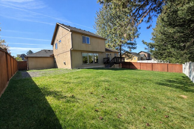 Building Photo - 803 E Cooper Ln