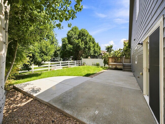 Building Photo - 2039 Sandhill Crane Cir