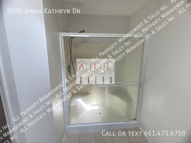 Building Photo - 9000 Jenna Kathryn Dr