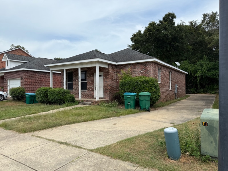 Building Photo - 2948 Magnolia Ct