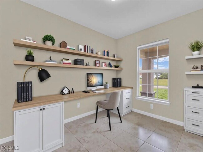 Building Photo - 1700 NE 5th Pl