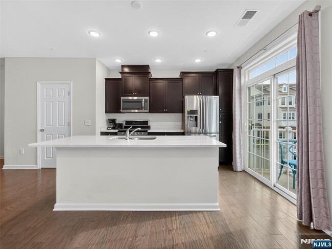 Building Photo - 112 Wesmont Drive