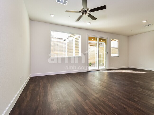 Building Photo - 297 Austin Bellerose Place