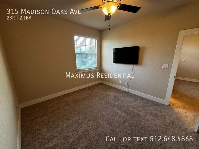 Building Photo - 315 Madison Oaks Ave