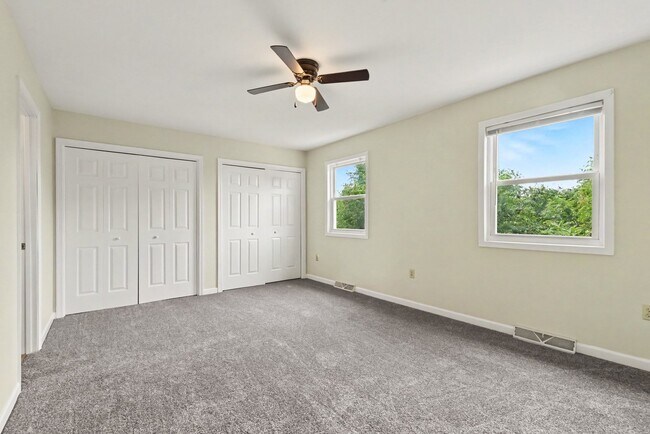 Building Photo - 7225 Capital Dr