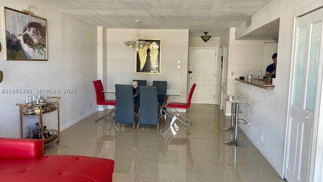 Building Photo - 2017 OCEAN 405W
