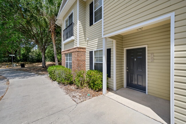 Building Photo - 5062 NW 44th Ln