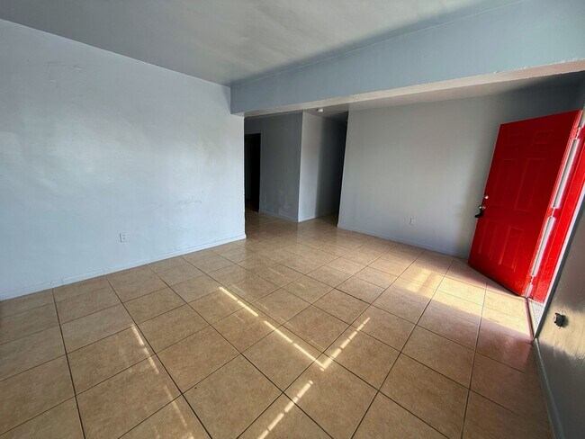 Building Photo - 17231 NW 37th Ave