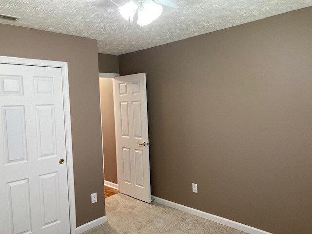 Building Photo - 1094 Taurus Ln