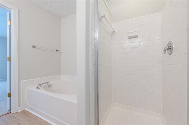 Building Photo - 3614 Gainesway Trace