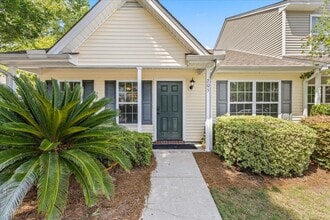 Building Photo - 205 Sonata Cir