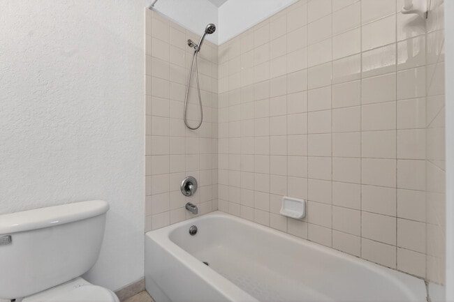 Building Photo - 3635 Sonoma Dr