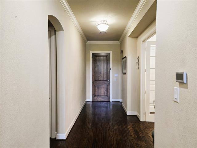 Building Photo - 941 Saratoga Way