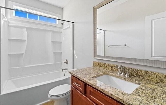 Building Photo - Ashley Oaks Luxury Home