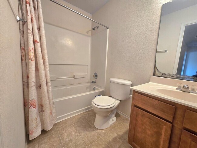 Building Photo - 133 Hillhouse Ln