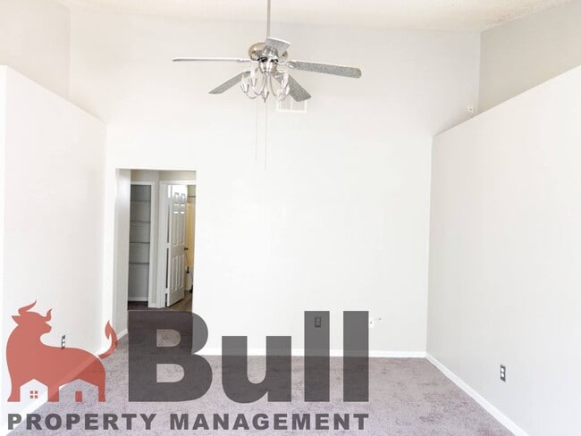Building Photo - 846 Belvoir Dr