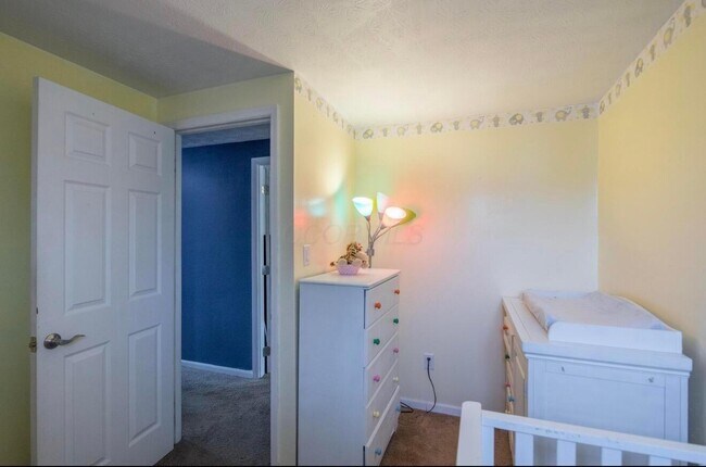 Building Photo - 5726 Countrie View Ct