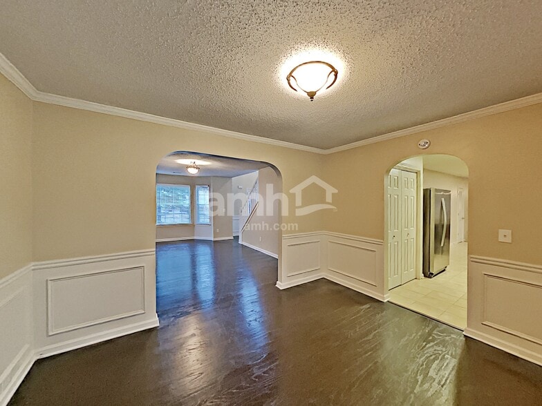 Building Photo - 104 MacBeth Dr