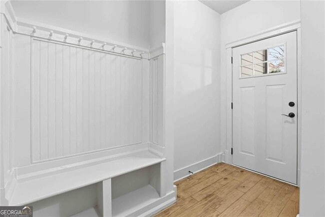 Building Photo - 501 Ridge View Crossing