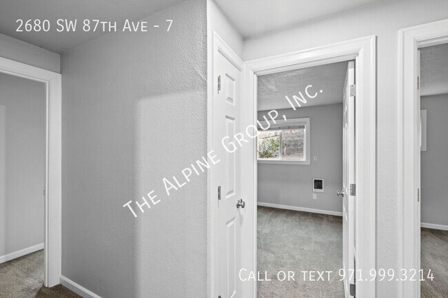 Building Photo - 2680 SW 87th Ave