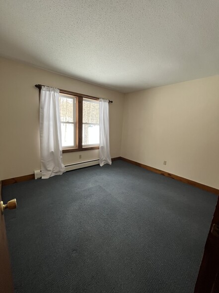 Building Photo - 163 Woodland Dr