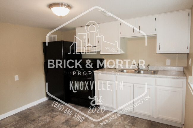 Building Photo - 2611 Edgewood Ave