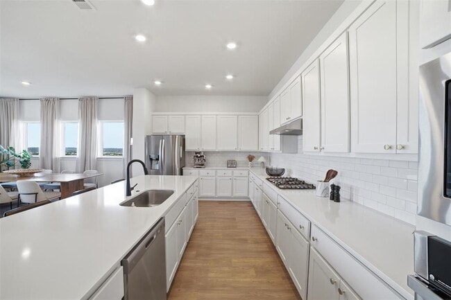 Building Photo - 256 Smoke Tree Cir