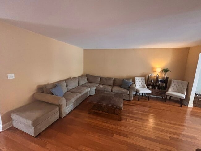 Building Photo - 1459 Mohr Cir