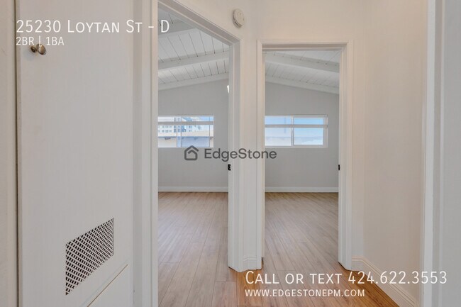 Building Photo - 25230 Loytan St