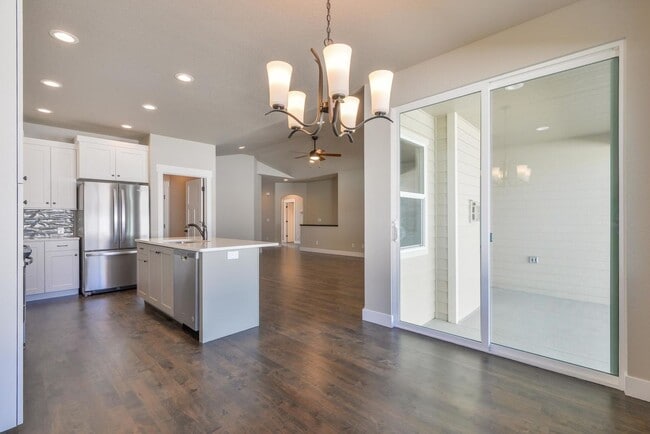 Building Photo - Beautiful 3 Bedroom, 2 Bath Ranch in Berthoud!