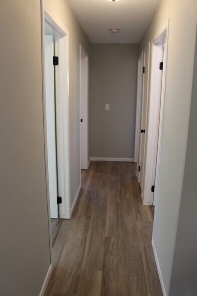 Linen Closet / Hallway - 1061 Terrace Dr