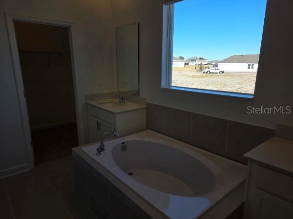 Building Photo - 4894 Waltham Forest Dr