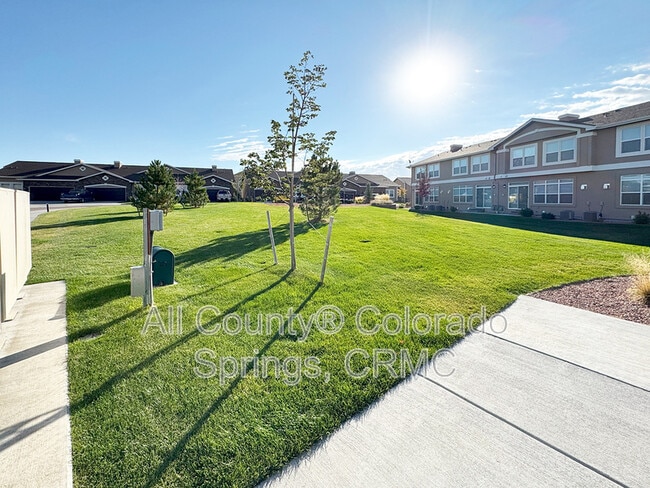 Building Photo - 764 Brambleberry Hts