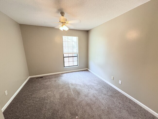 Building Photo - 1108 Tiger Blvd