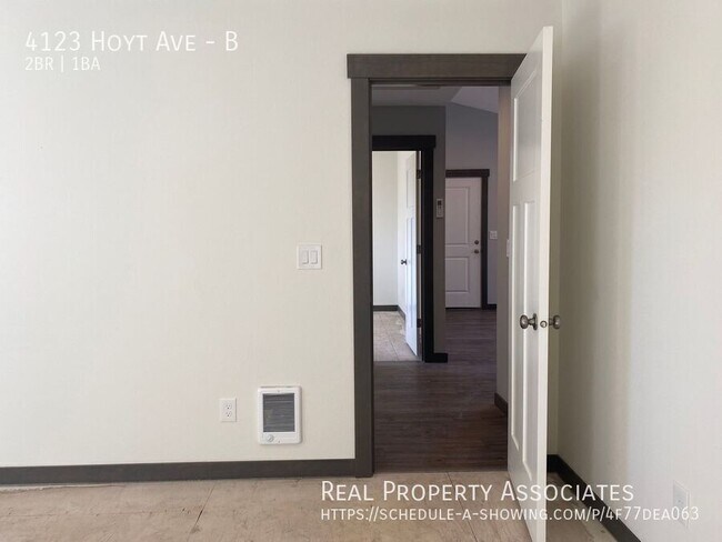 Building Photo - 4123 Hoyt Ave