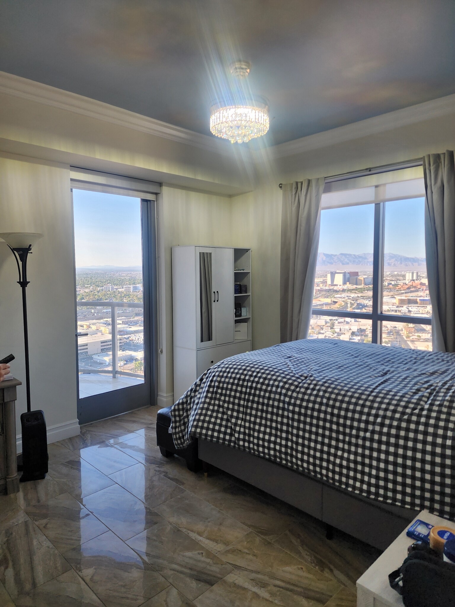 Bedroom - 200 W Sahara Ave