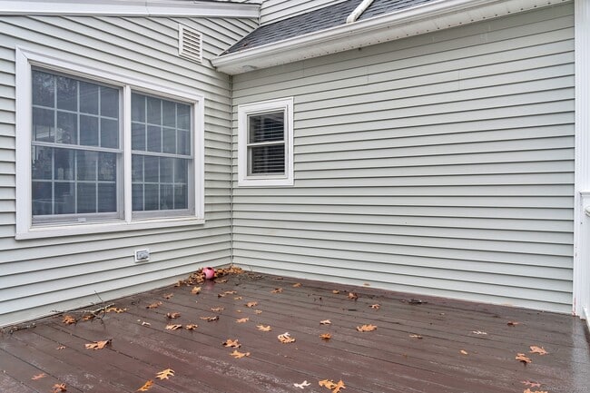 Building Photo - 113 Flat Rock Rd