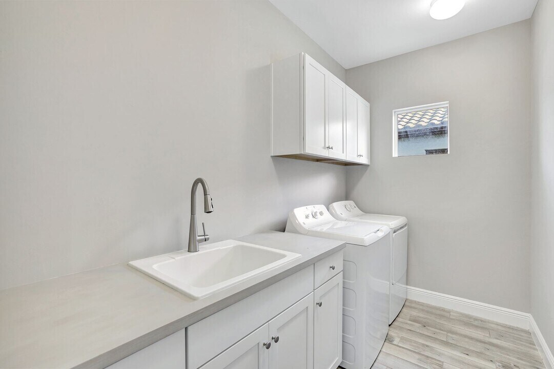 Building Photo - 4633 Centaurus Cir