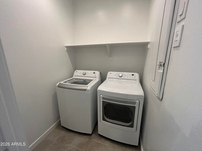 Building Photo - 24551 N 169th Dr