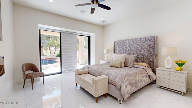 Building Photo - 3231 S Jojoba Way